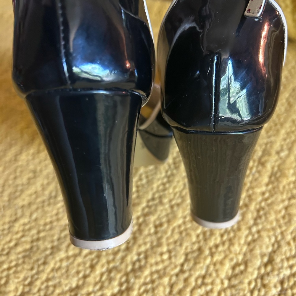 BAIT Footwear pinup style heels, size 7.5 - Picture 4 of 5